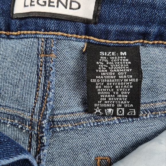 Women's  Legend Denim Jean Cutoffs Sz M NWT - Picture 6 of 6
